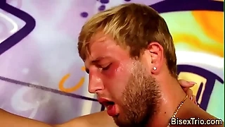 Bisex dude shoots cum